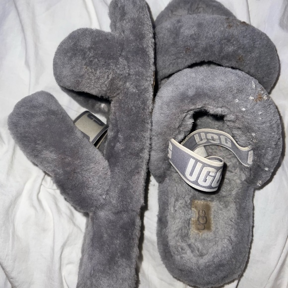 UGG Fluffy slides grey in color. Great for the summer. - Picture 2 of 3